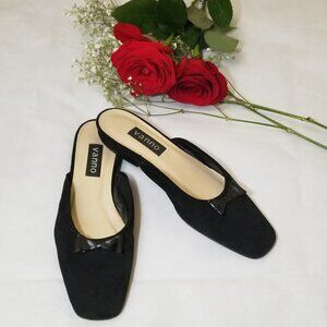 Vanno/Vanessa Noel black suede Mule